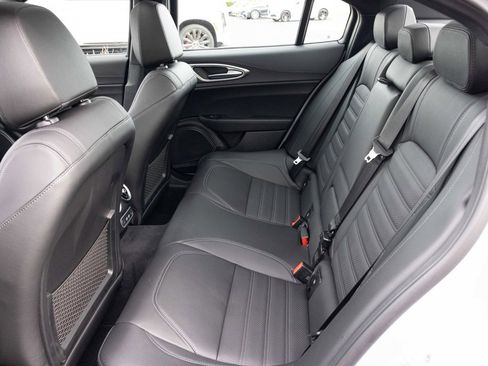 New 2025 Alfa Romeo Giulia image 37