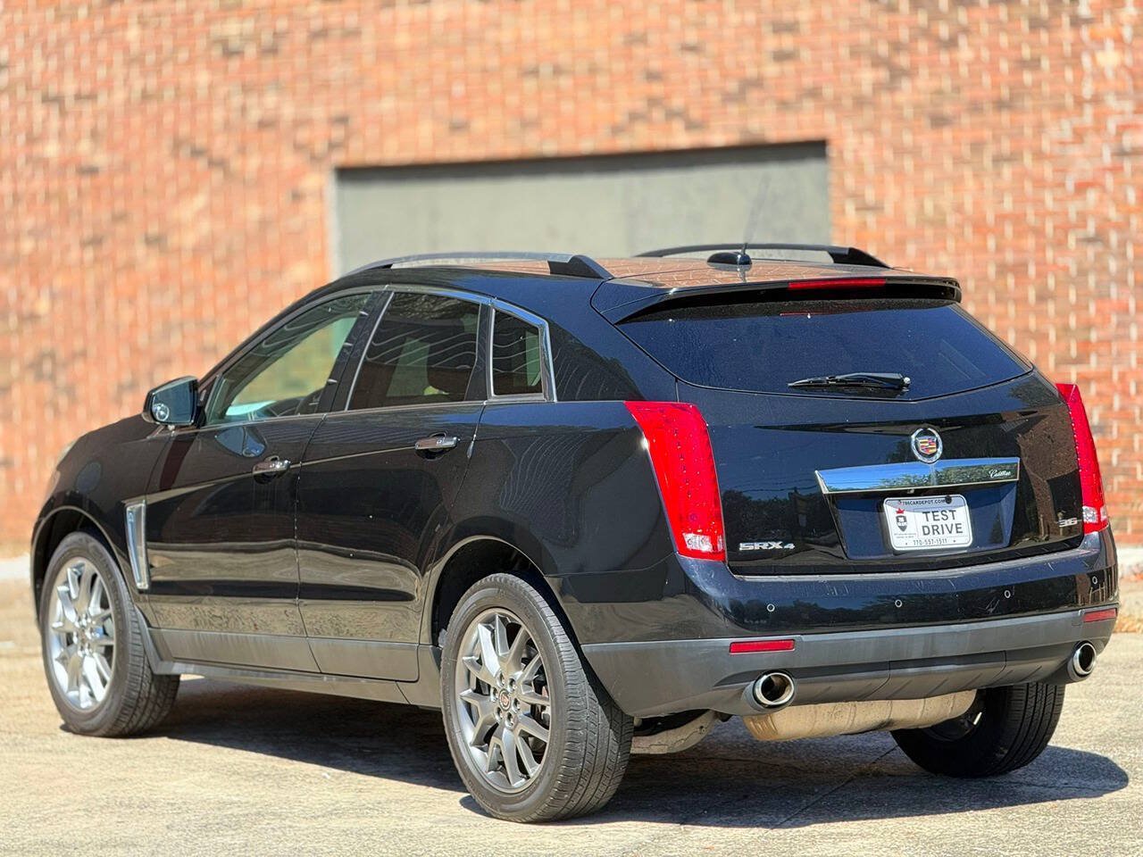 Used 2016 Cadillac SRX Performance w/ Driver Awareness Package AWD/4WD image 10