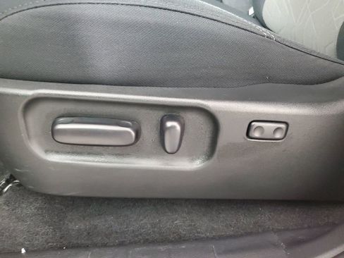 Used 2023 Toyota Tacoma TRD Off-Road image 29