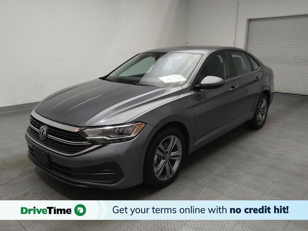 Used 2024 Volkswagen Jetta SE FWD image 1