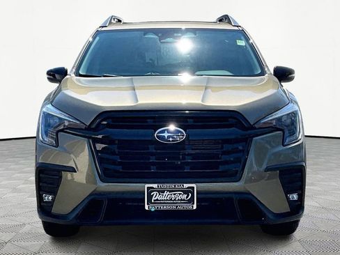 Used 2023 Subaru Ascent Onyx Edition AWD/4WD image 3