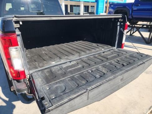 Used 2019 Ford F250 Lariat w/ Chrome Package AWD/4WD image 16