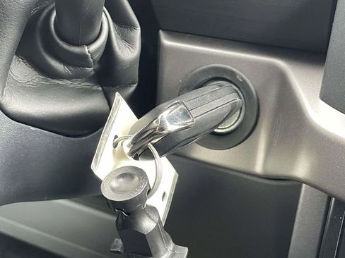 New 2025 Ford F150 XLT image 5