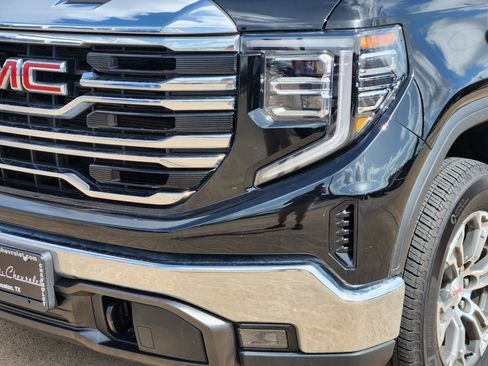 Used 2026 GMC Sierra 1500 SLT RWD image 10