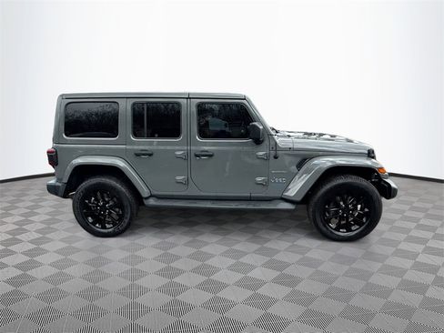 Used 2021 Jeep Wrangler Unlimited Sahara w/ Cold Weather Group image 5