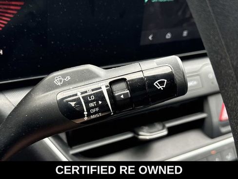 Used 2025 Kia K4 FWD image 25