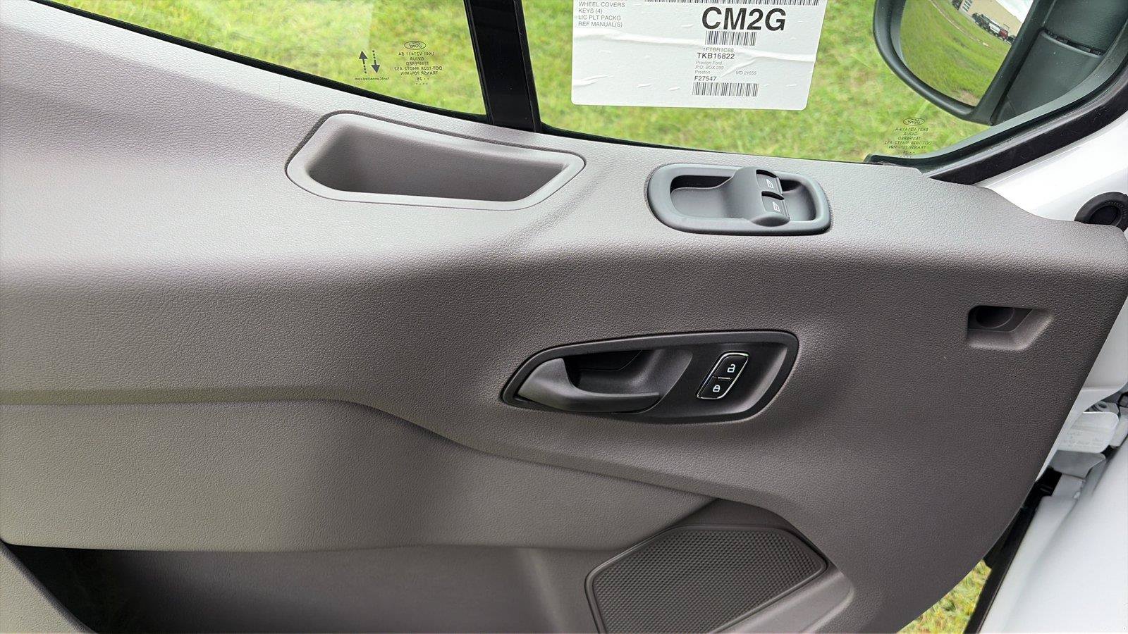 New 2026 Ford Transit 250 148 Medium Roof RWD image 19