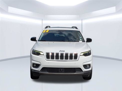 Used 2022 Jeep Cherokee Limited AWD/4WD image 10