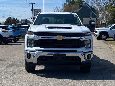 New 2026 Chevrolet Silverado 3500 LT w/ Convenience Package AWD/4WD image 7