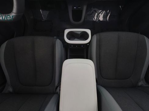 Used 2024 Hyundai Ioniq 5 SEL RWD image 27