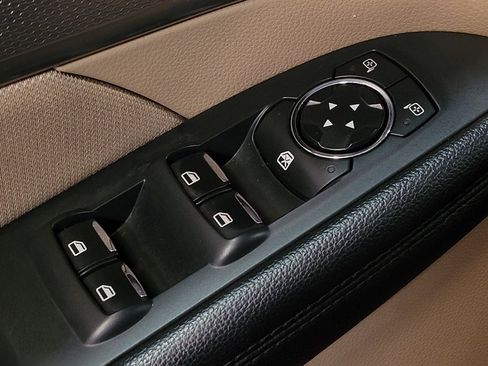 Used 2017 Ford Explorer FWD image 27