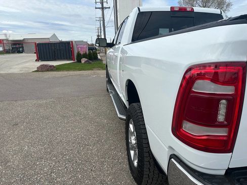Used 2021 RAM 2500 Big Horn w/ Level 2 Equipment Group AWD/4WD image 22