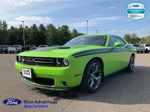 Used 2015 Dodge Challenger R/T w/ Quick Order Package 28B R/T RWD image 28