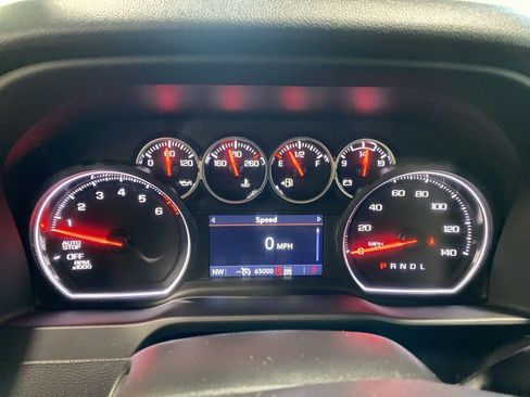 Used 2022 Chevrolet Silverado 1500 LT AWD/4WD image 20