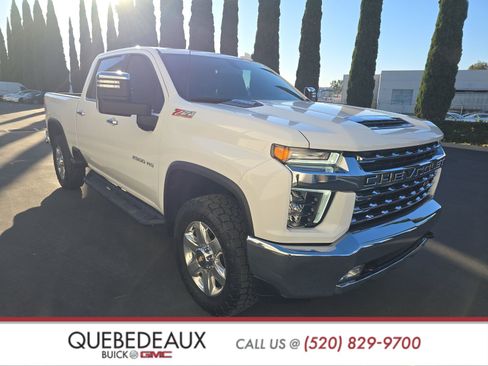 Used 2021 Chevrolet Silverado 2500 LTZ image 3