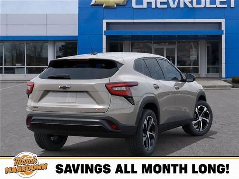 New 2026 Chevrolet Trax RS image 4