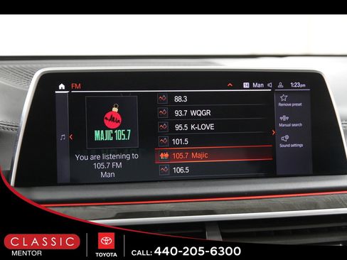 Used 2021 BMW 750i xDrive 750i xDrive w/ Executive Package image 11