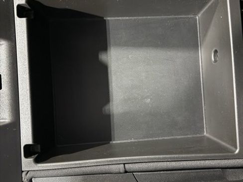 Used 2022 GMC Sierra 1500 SLE image 26