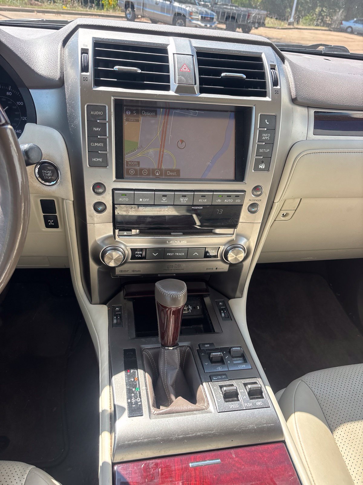 Used 2019 Lexus GX 460 Luxury AWD/4WD image 2