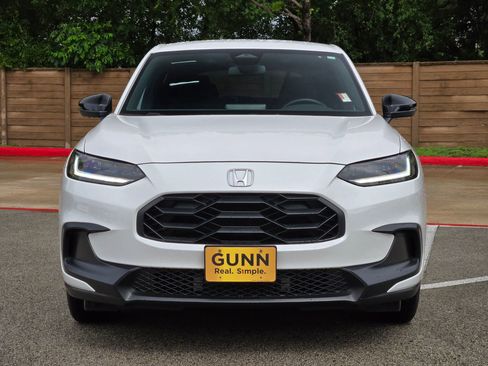 Used 2025 Honda HR-V Sport image 8