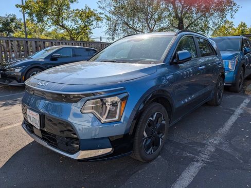 Used 2024 Kia Niro Wave FWD image 6