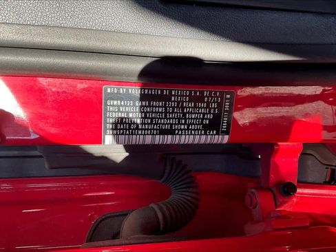 Used 2014 Volkswagen Beetle 2.5 image 33