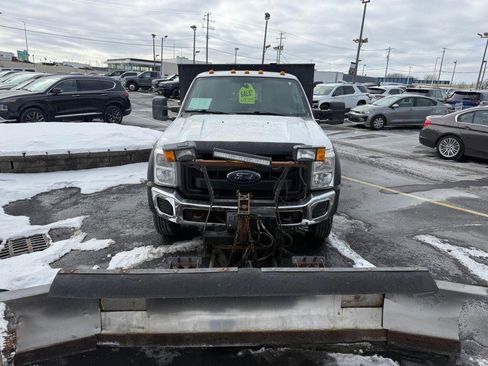 Used 2014 Ford F550 2WD Regular Cab Super Duty image 8