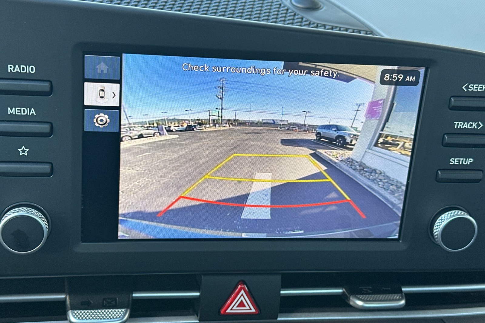 Certified 2026 Hyundai Elantra SE FWD image 21