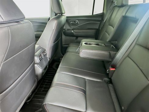Certified 2025 Honda Ridgeline TrailSport image 17