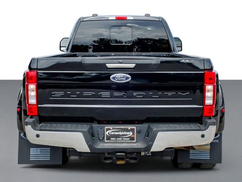 Used 2022 Ford F350 XLT w/ XLT Premium Package AWD/4WD image 8