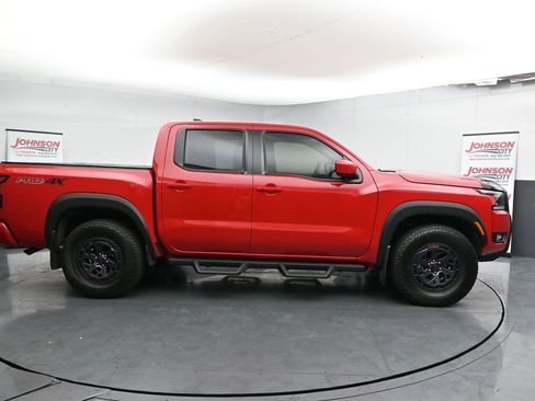 Used 2025 Nissan Frontier PRO-4X w/ Pro Convenience Package image 9