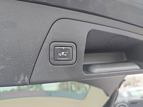 Used 2020 Buick Envision Premium image 13