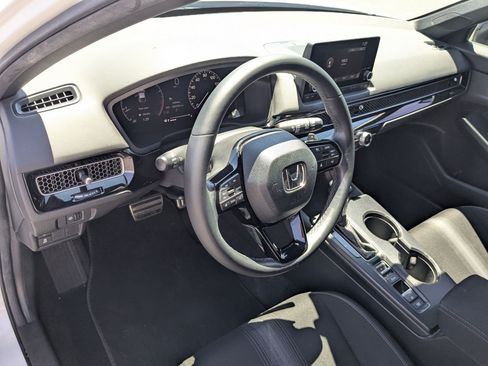 Used 2024 Honda Civic Sport image 16