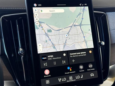 New 2026 Volvo XC90 T8 Plus image 19