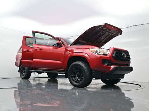 Used 2021 Toyota Tacoma SR5 image 29