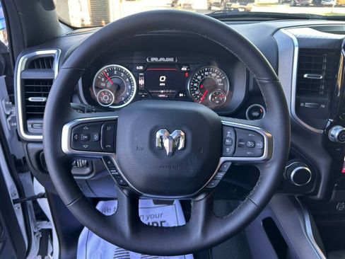 Used 2025 RAM 1500 Big Horn AWD/4WD image 5
