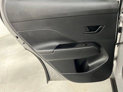Used 2024 Hyundai Kona SEL FWD image 19