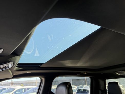 Used 2019 RAM 1500 Limited image 14