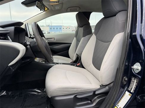 Used 2021 Toyota Corolla LE image 14