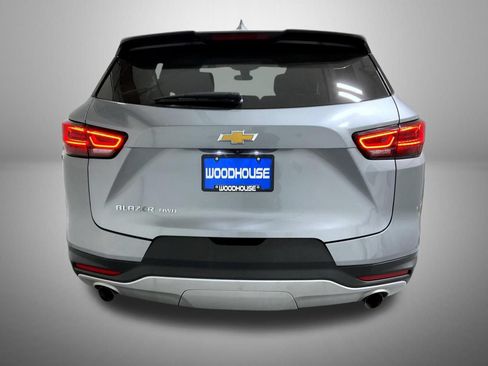 Used 2025 Chevrolet Blazer LT AWD/4WD image 6