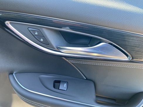 Used 2021 Buick Envision Preferred image 12