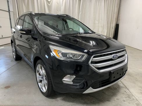 Used 2017 Ford Escape Titanium FWD image 2