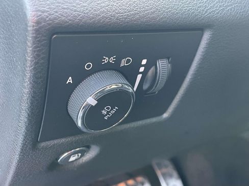 Used 2019 Jeep Grand Cherokee High Altitude AWD/4WD image 20