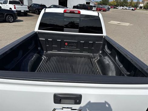 Used 2017 Chevrolet Silverado 1500 LT w/ All Star Edition AWD/4WD image 21