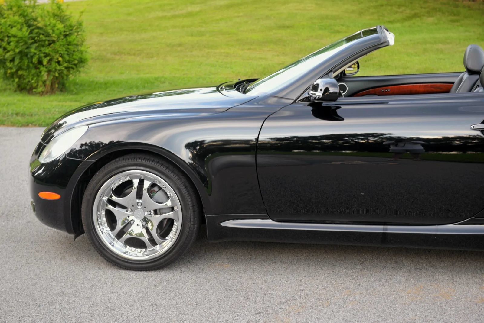 Used 2002 Lexus SC 430 Convertible RWD image 12