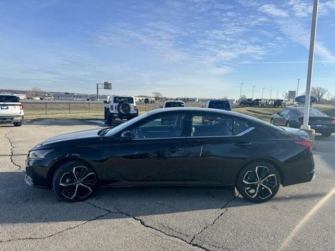 Used 2024 Nissan Altima 2.5 SR image 6