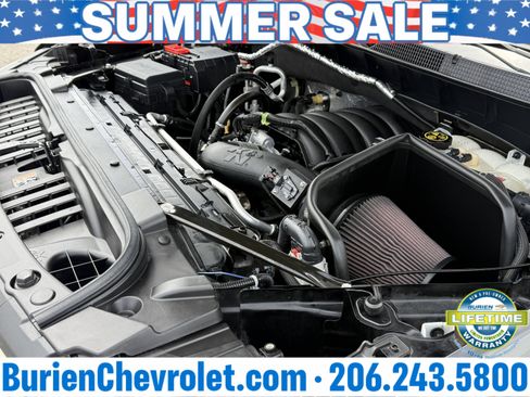 Used 2020 Chevrolet Silverado 1500 High Country w/ Technology Package AWD/4WD image 32