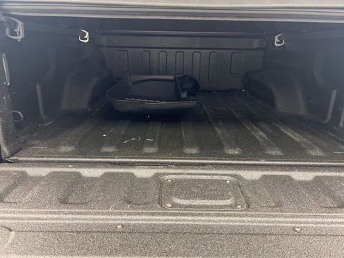 Used 2022 Jeep Gladiator Mojave w/ Cold Weather Group image 8