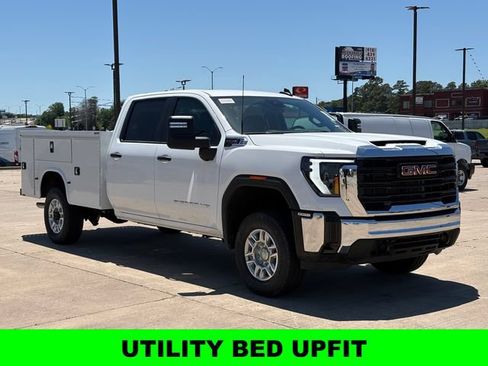 New 2026 GMC Sierra 2500 Pro w/ Convenience Package AWD/4WD image 3