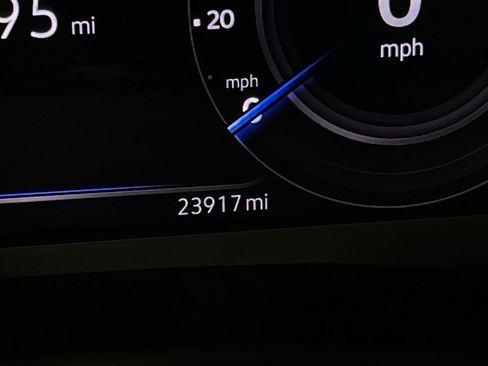 Used 2023 Volkswagen Atlas SE image 19